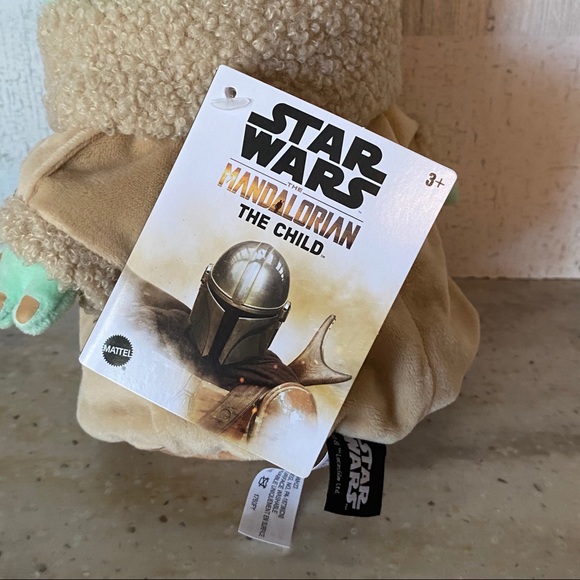 Star Wars Mandalorian The Child 8" Plush BabyYoda - Picture 4 of 6